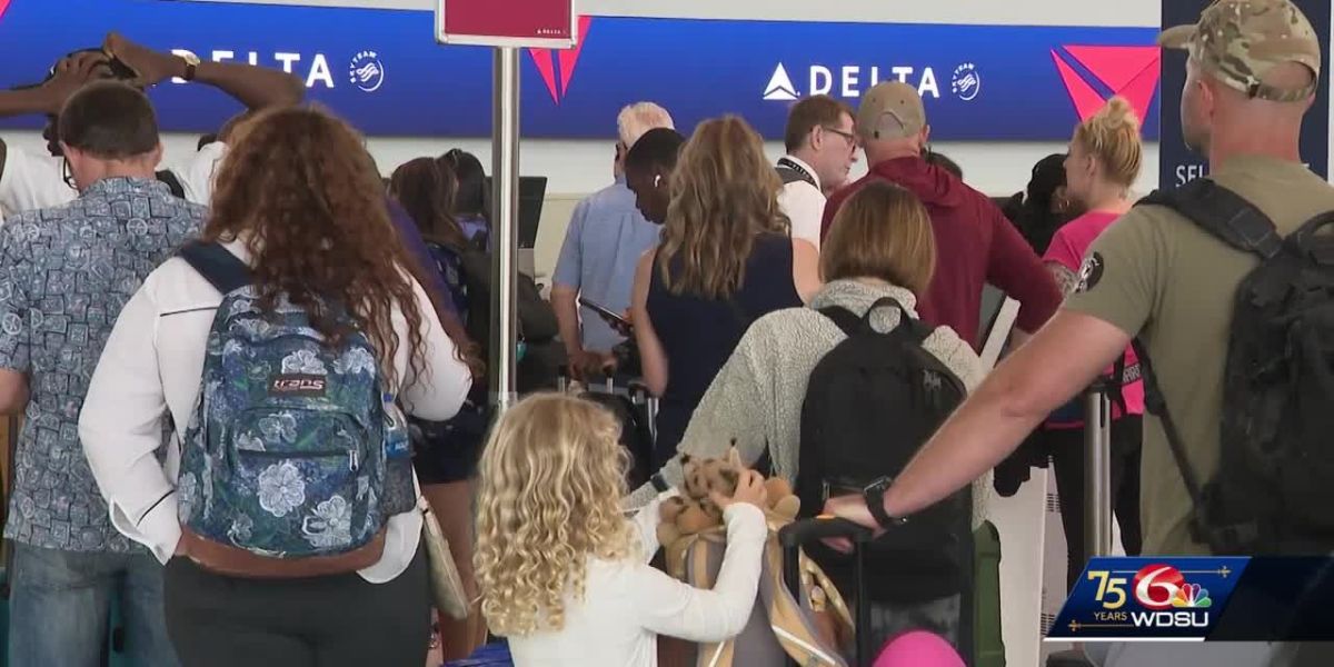 Delta Cancels Hundreds Of Flights After Technical Outage.